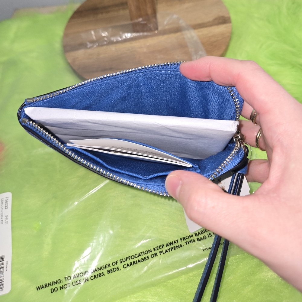 Coach Corner Zip Wristlet in crossgrain leather, color SV/Lapis (blue) NWT - Picture 10 of 11